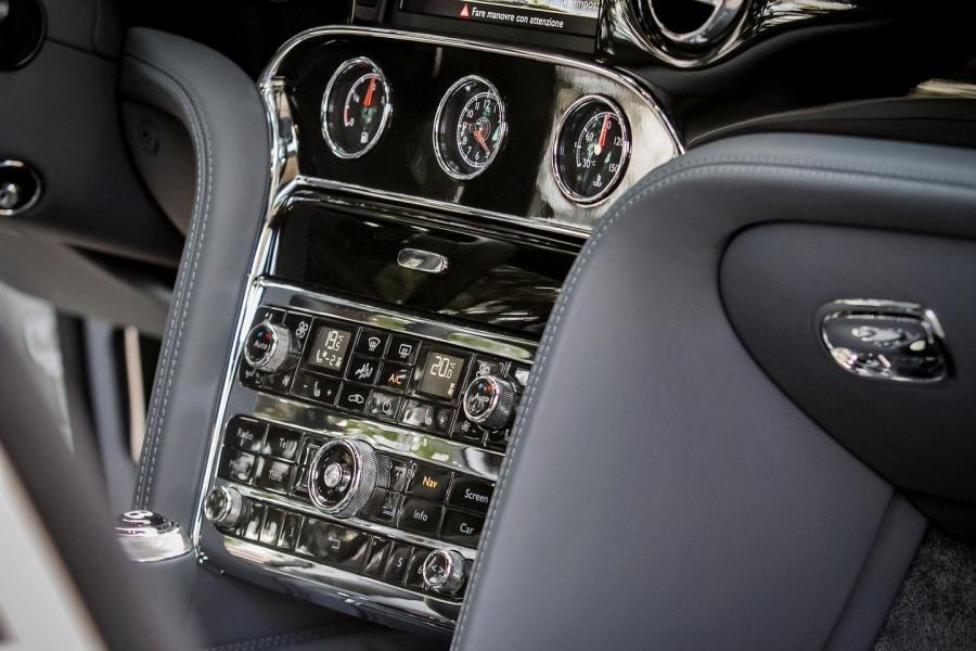  Bentley Mulsanne Speed 2015 года  (фото 87 из 117)